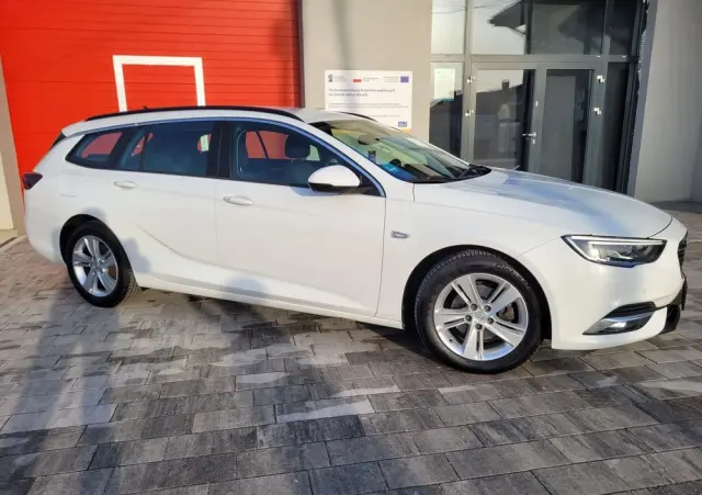OPEL Insignia 1.6 Business Edition