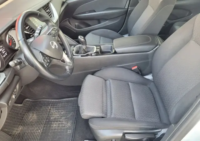 OPEL Insignia 1.6 Business Edition