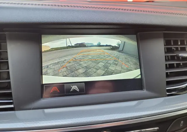 OPEL Insignia 1.6 Business Edition