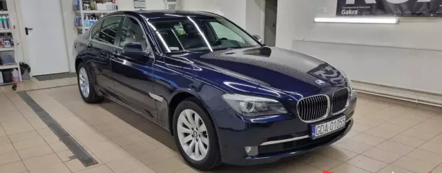 BMW Seria 7 730d (245 KM) Steptronic DPF