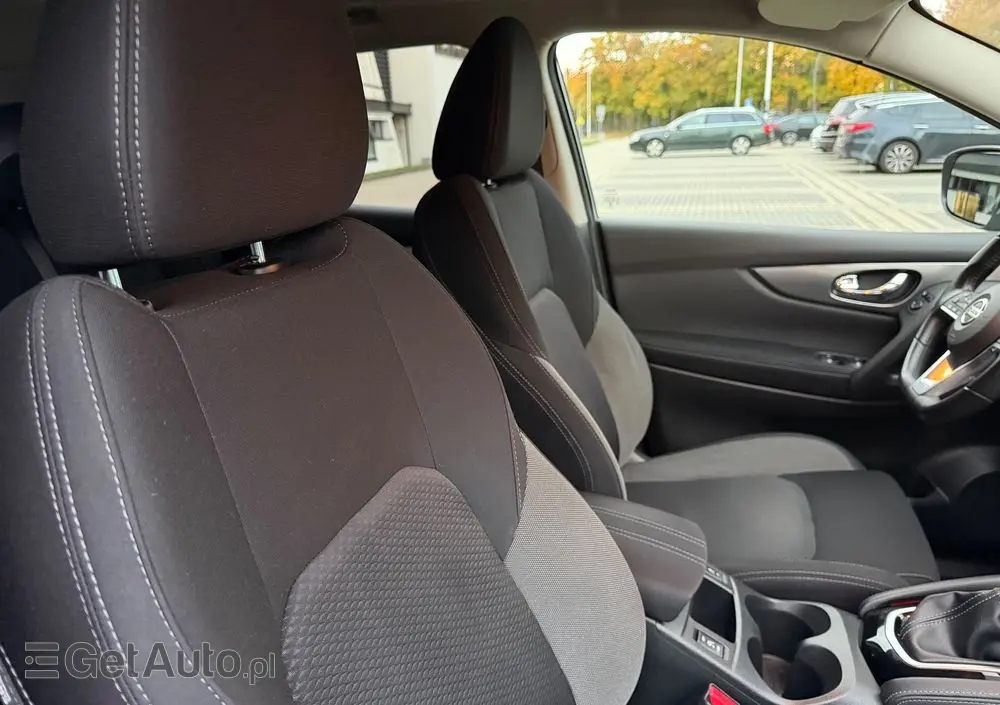 NISSAN Qashqai 1.2 DIG-T Tekna Xtronic
