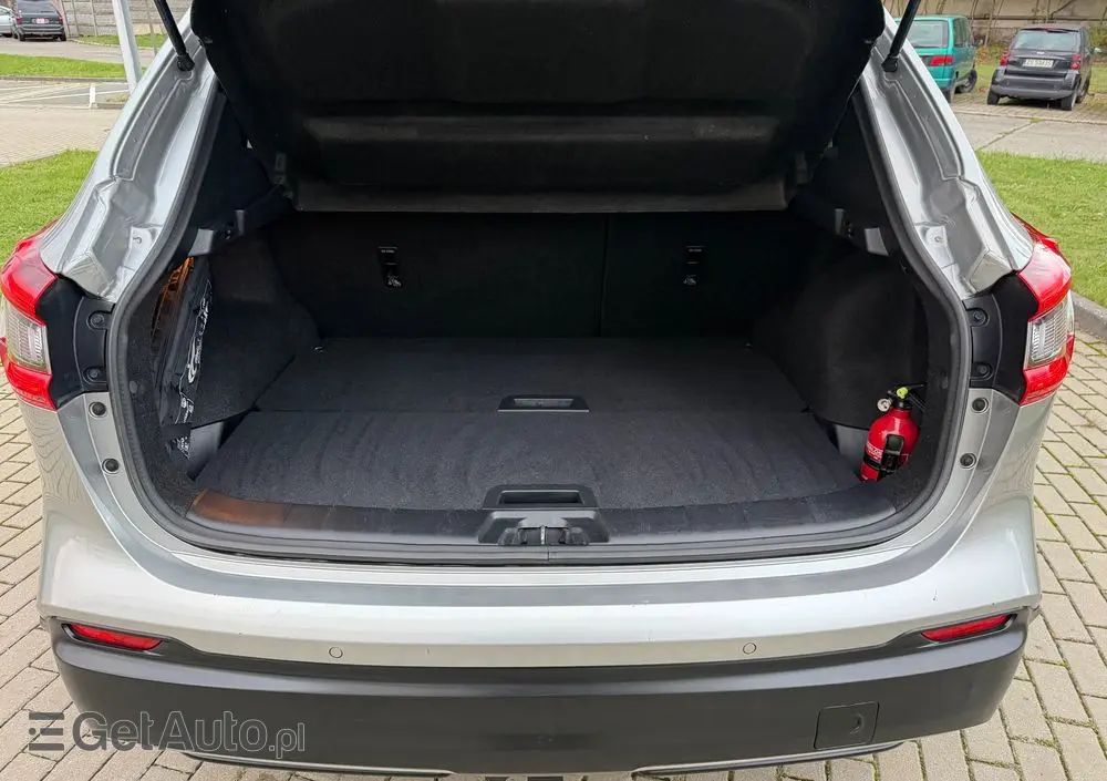 NISSAN Qashqai 1.2 DIG-T Tekna Xtronic