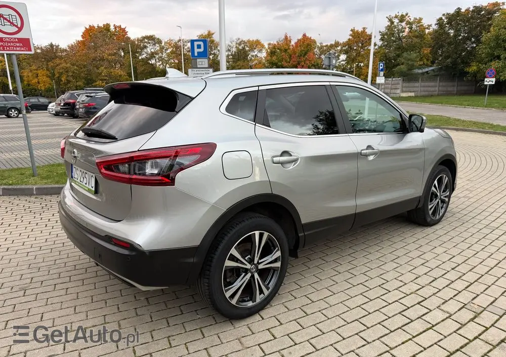NISSAN Qashqai 1.2 DIG-T Tekna Xtronic