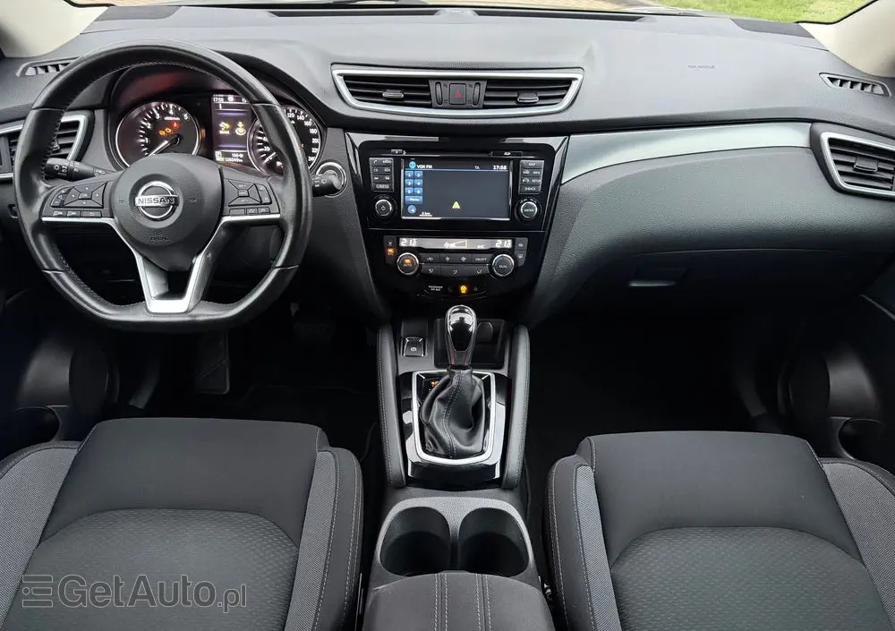 NISSAN Qashqai 1.2 DIG-T Tekna Xtronic