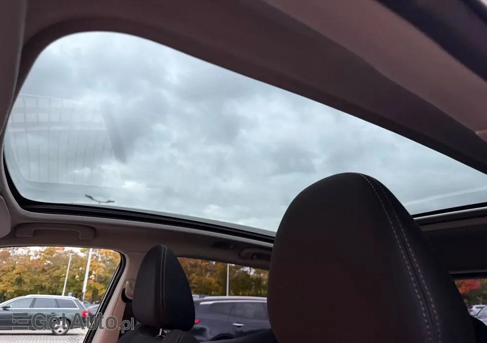 NISSAN Qashqai 1.2 DIG-T Tekna Xtronic