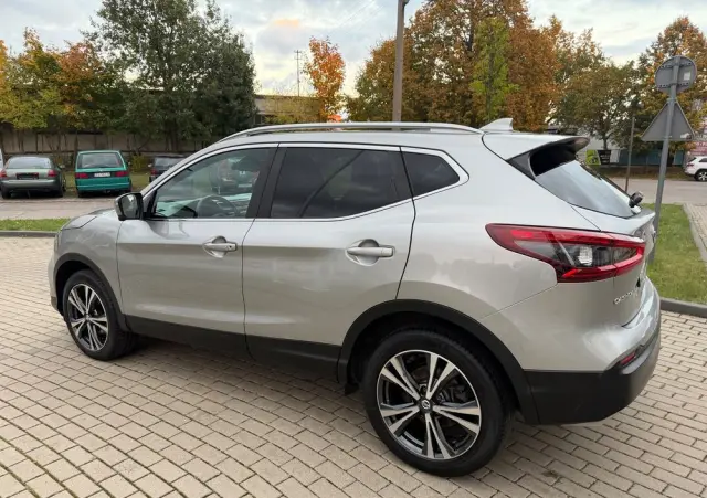 NISSAN Qashqai 1.2 DIG-T Tekna Xtronic