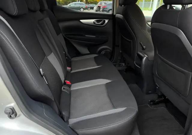 NISSAN Qashqai 1.2 DIG-T Tekna Xtronic