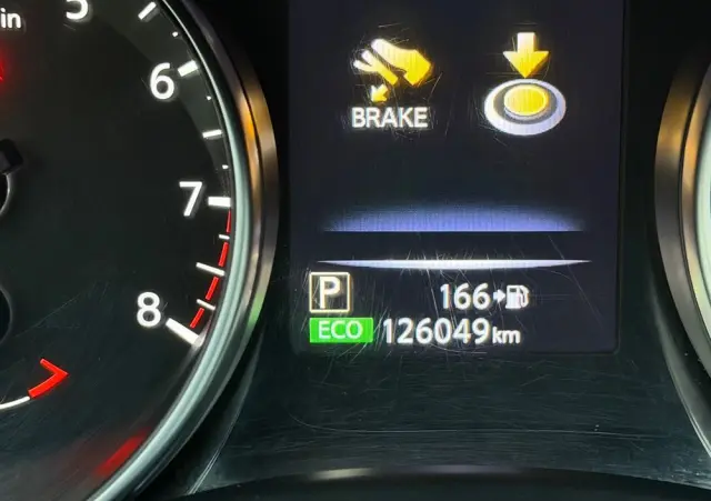 NISSAN Qashqai 1.2 DIG-T Tekna Xtronic