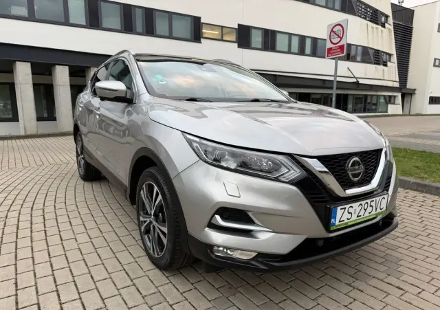 NISSAN Qashqai 1.2 DIG-T Tekna Xtronic
