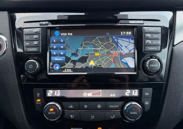 NISSAN Qashqai 1.2 DIG-T Tekna Xtronic