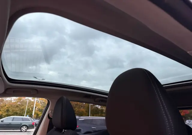 NISSAN Qashqai 1.2 DIG-T Tekna Xtronic