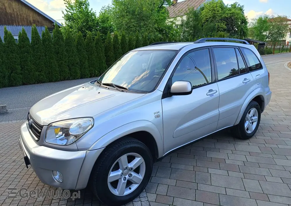 TOYOTA RAV4 
