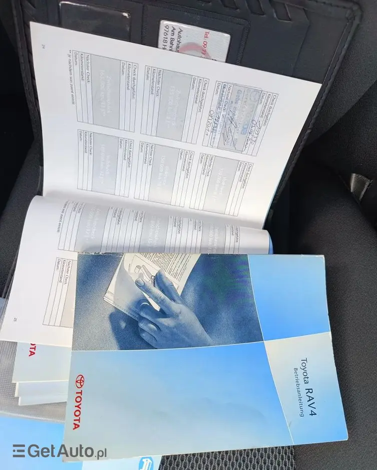 TOYOTA RAV4 