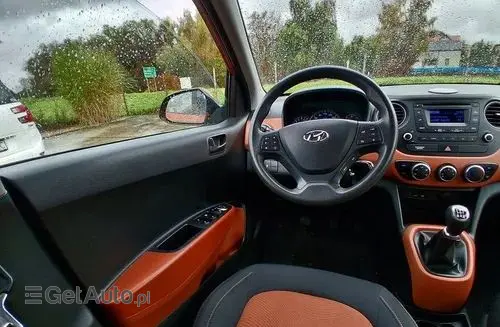 HYUNDAI I10 