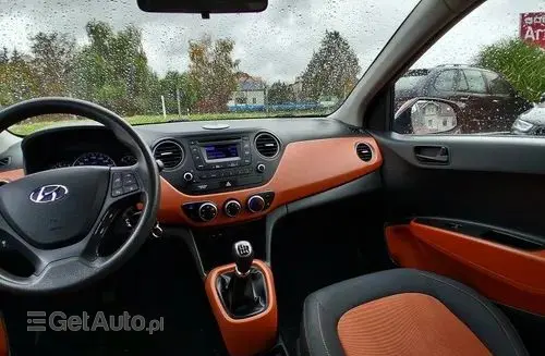 HYUNDAI I10 