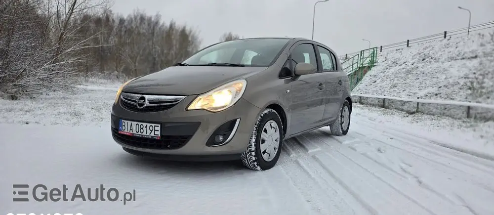 OPEL Corsa 1.2 16V Essentia