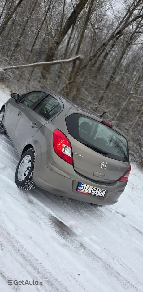 OPEL Corsa 1.2 16V Essentia