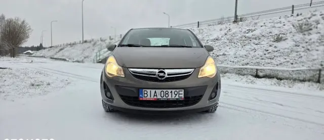 OPEL Corsa 1.2 16V Essentia