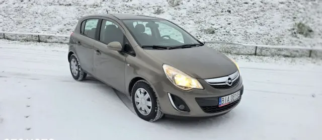 OPEL Corsa 1.2 16V Essentia