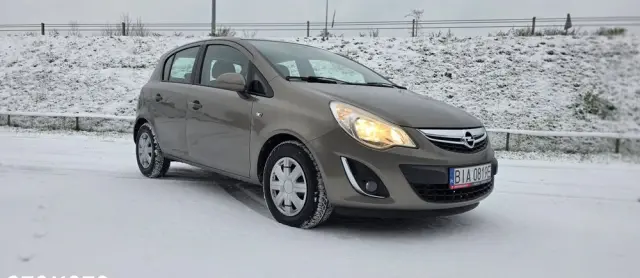 OPEL Corsa 1.2 16V Essentia