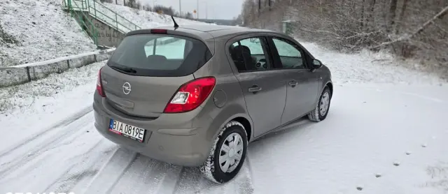 OPEL Corsa 1.2 16V Essentia