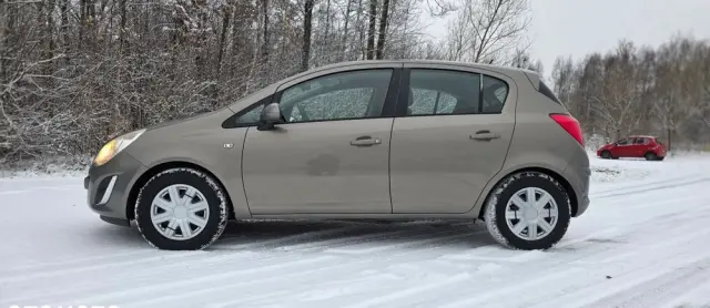 OPEL Corsa 1.2 16V Essentia