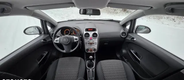 OPEL Corsa 1.2 16V Essentia