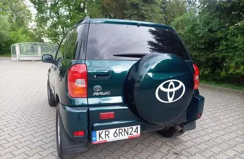 TOYOTA Rav 4 