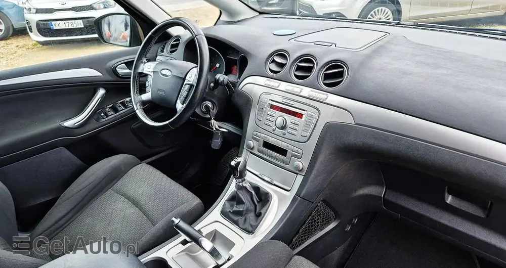 FORD S-Max 2.0 FF Titanium