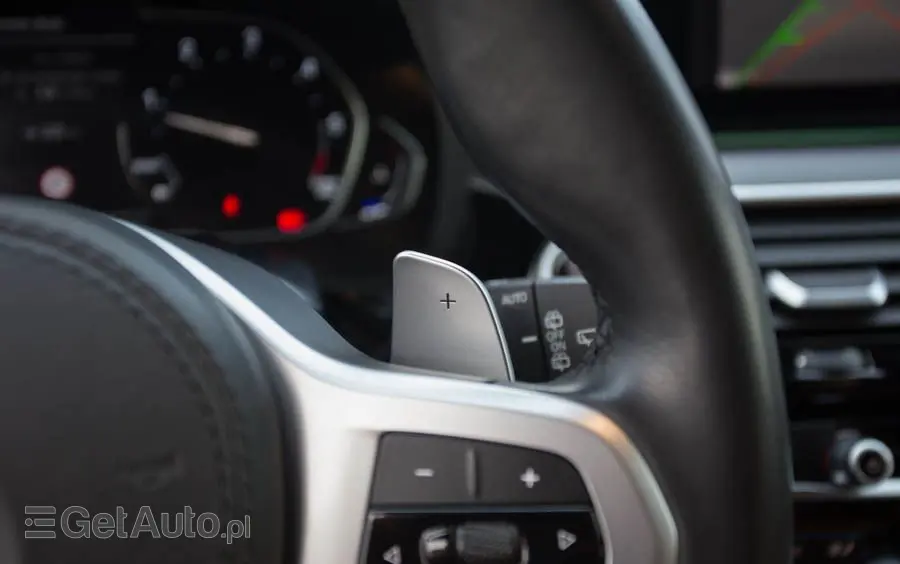 BMW Seria 5 520d M Sport Edition