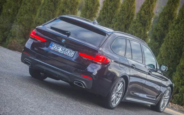 BMW Seria 5 520d M Sport Edition