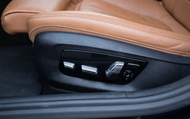 BMW Seria 5 520d M Sport Edition