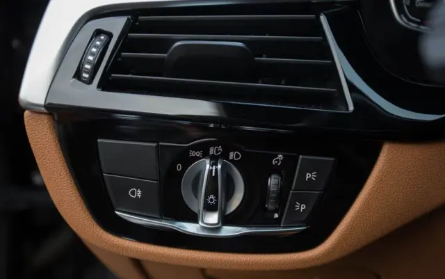 BMW Seria 5 520d M Sport Edition