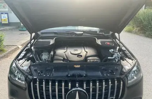 MERCEDES-BENZ GLS 