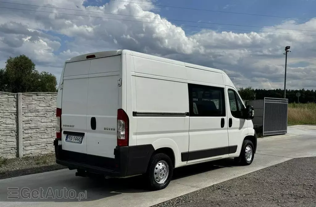 PEUGEOT Boxer 