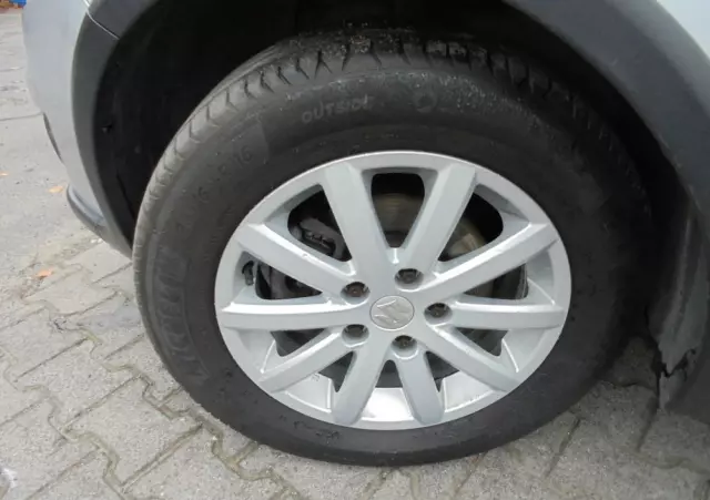 SUZUKI SX4 2.0 DDiS 4x2 Style