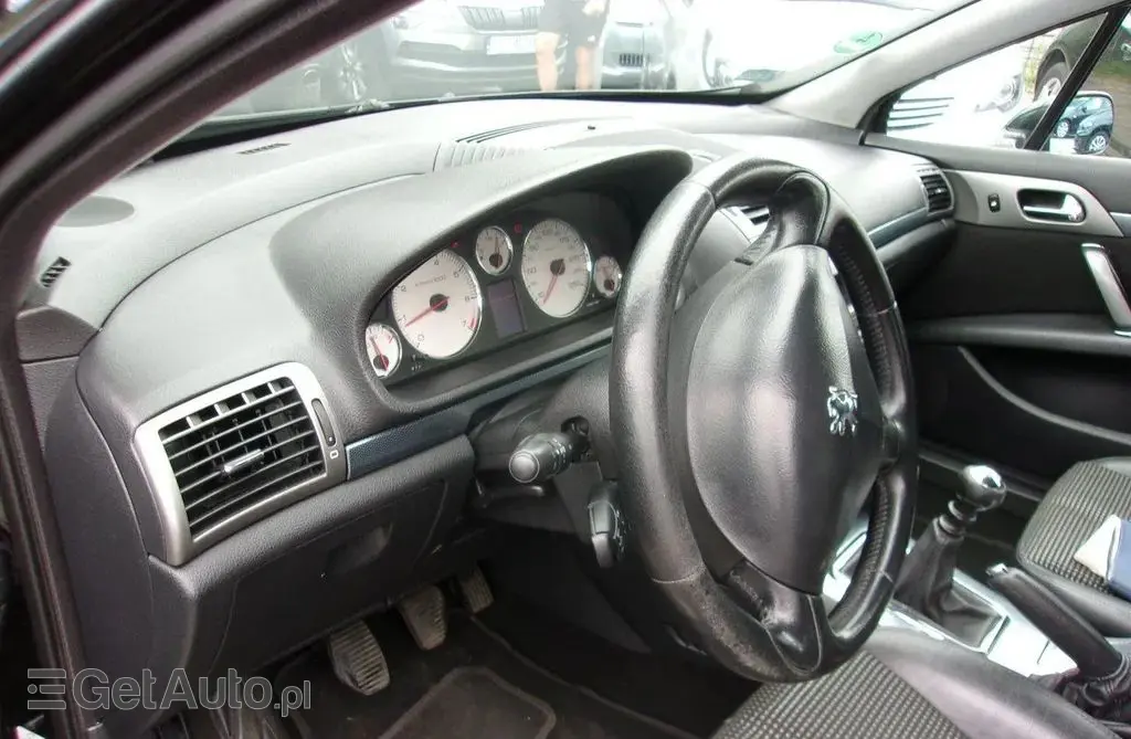 PEUGEOT 407 