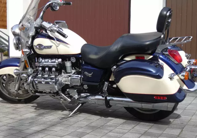 HONDA Valkyrie 