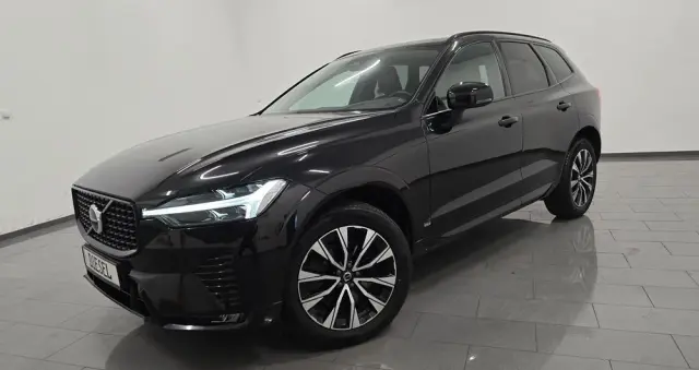 VOLVO XC 60 B4 D Plus Dark