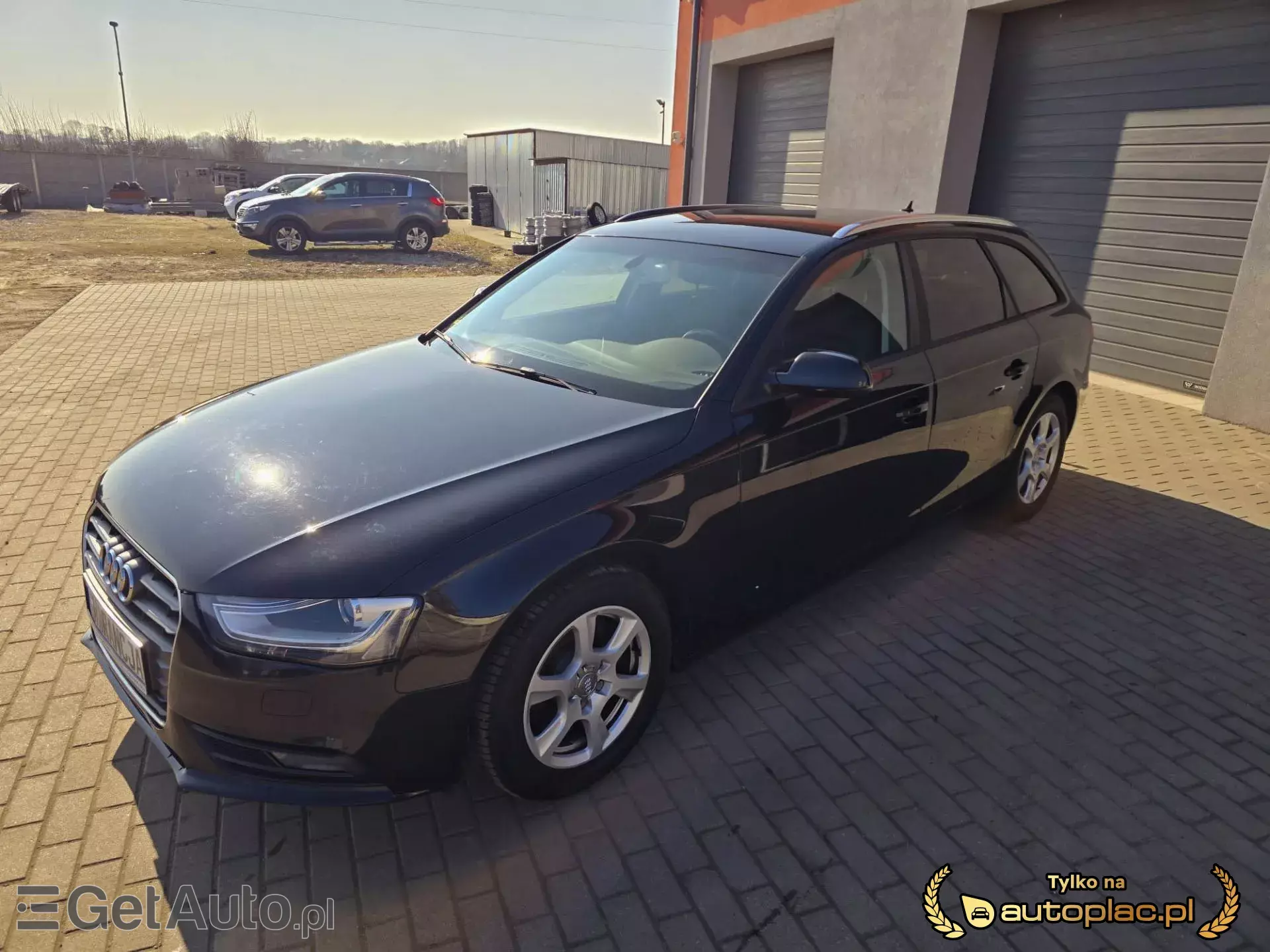AUDI A4 