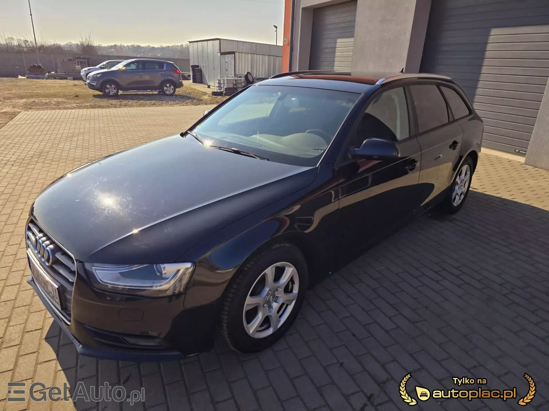 AUDI A4 