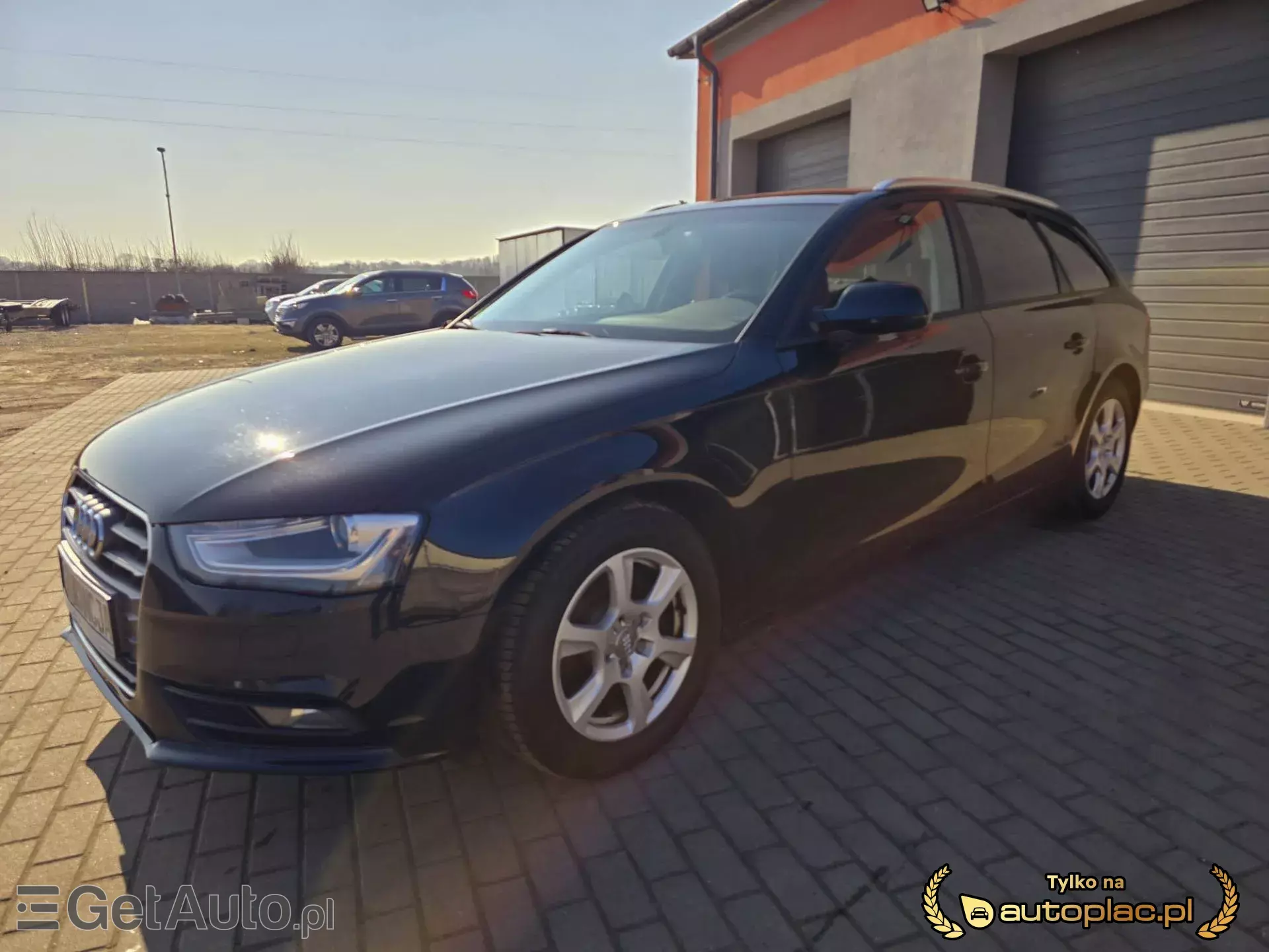 AUDI A4 