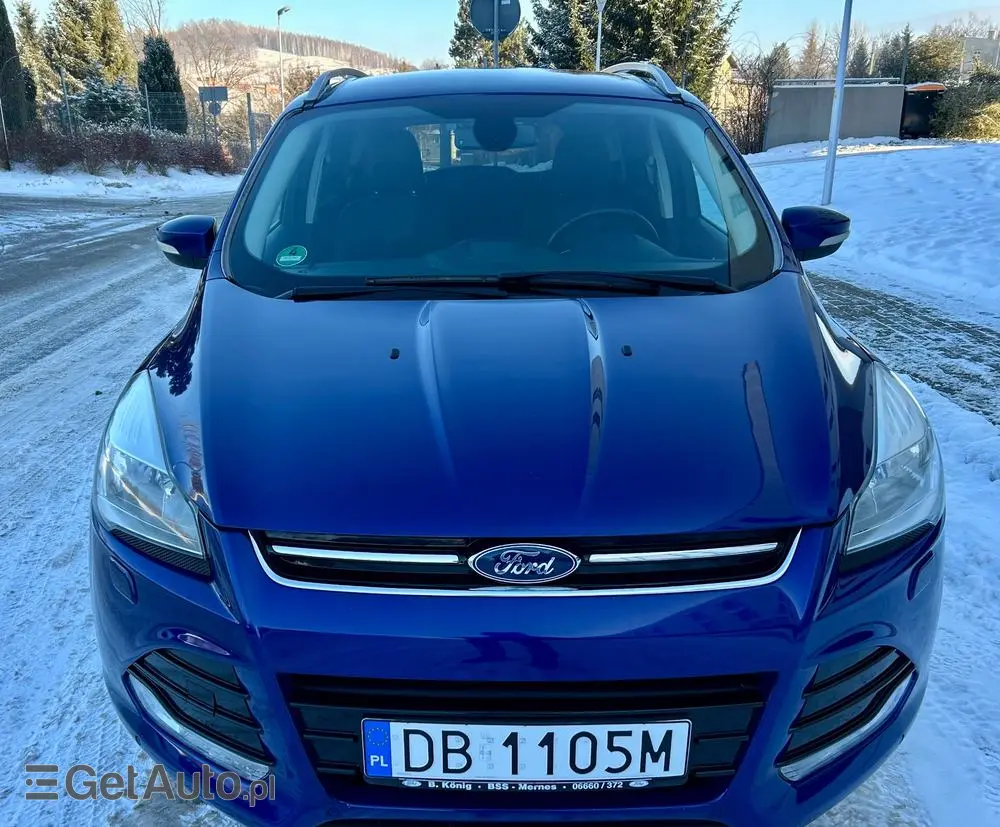 FORD Kuga 2.0 TDCi 2x4 Titanium