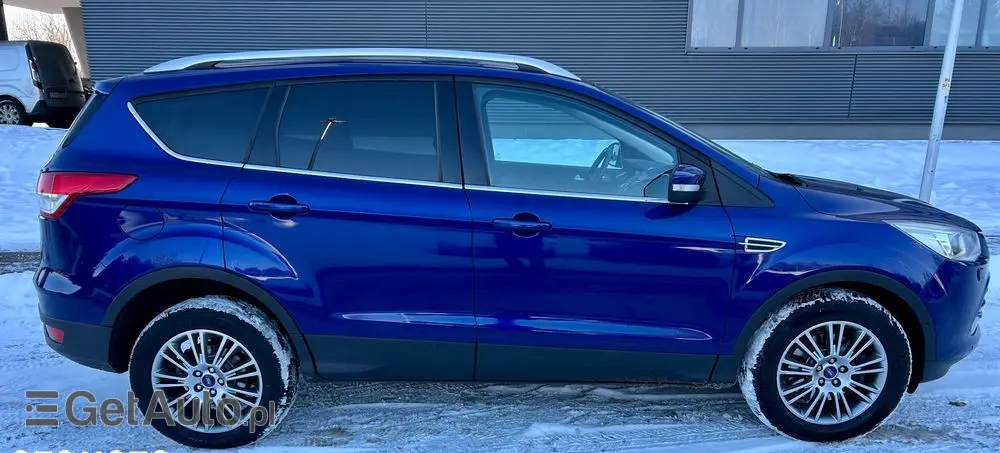 FORD Kuga 2.0 TDCi 2x4 Titanium