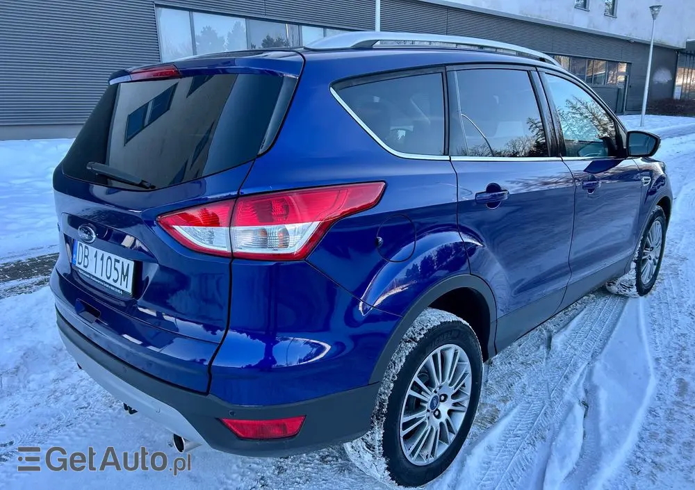 FORD Kuga 2.0 TDCi 2x4 Titanium