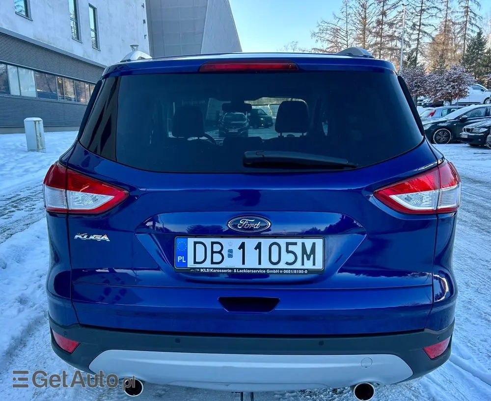 FORD Kuga 2.0 TDCi 2x4 Titanium