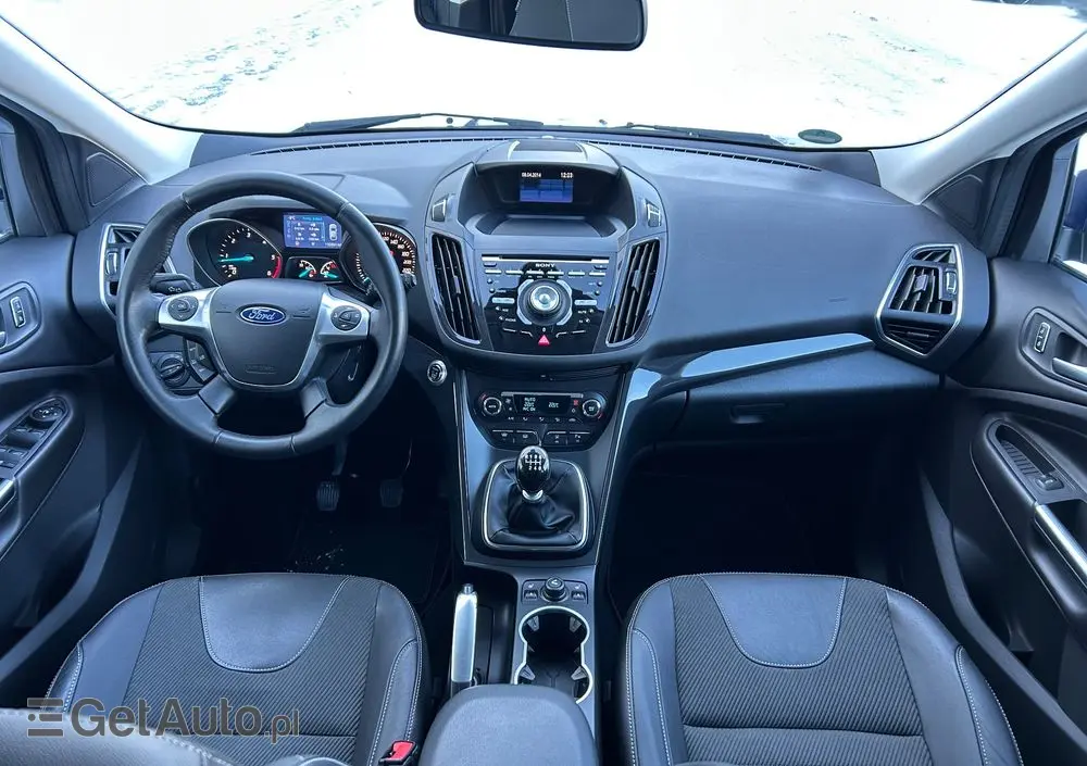 FORD Kuga 2.0 TDCi 2x4 Titanium