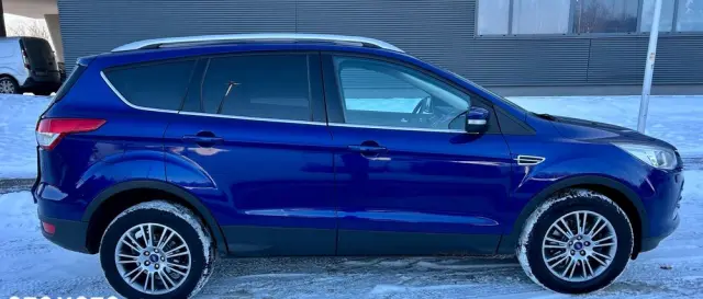 FORD Kuga 2.0 TDCi 2x4 Titanium
