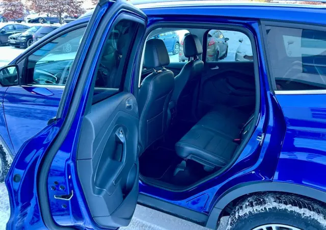 FORD Kuga 2.0 TDCi 2x4 Titanium