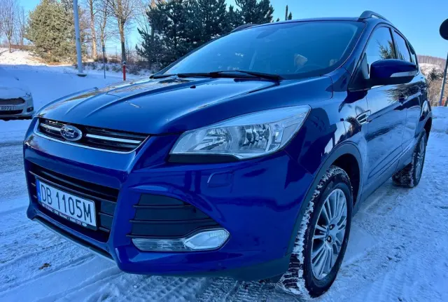 FORD Kuga 2.0 TDCi 2x4 Titanium